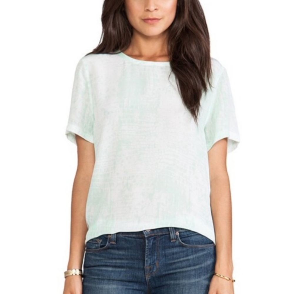 EQUIPMENT FEMME Bleached Crocodile Riley Ice Green Tee White T-Shirt sz M